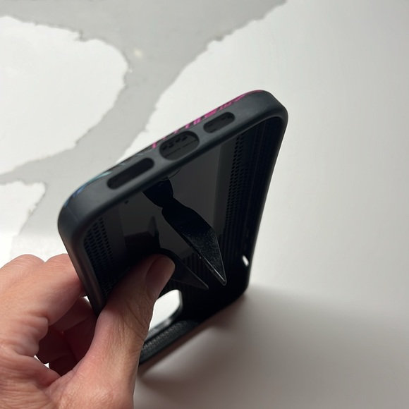 Loopy Case in GREAT condition 13max pro - Picture 4 of 4